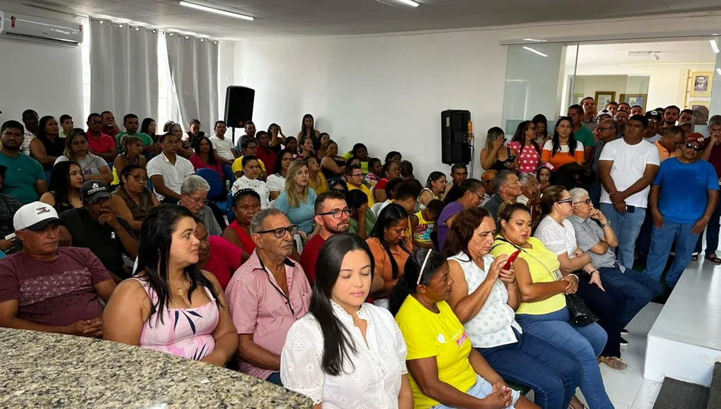 A popula esteve presente