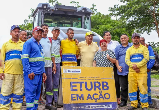 Ação da Prefeitura de Teresina na Vila Carlos Feitosa