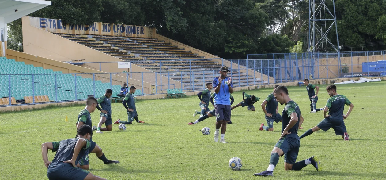 Altos encerra preparação para jogo contra o Sport