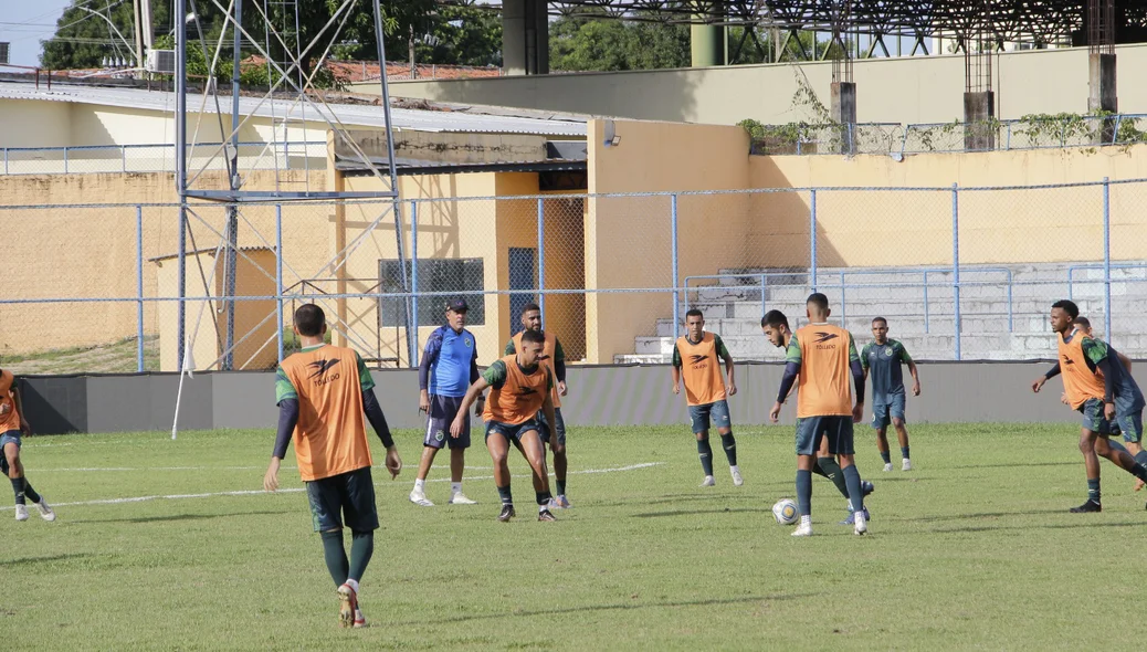 Altos se prepara para jogo contra o Sport