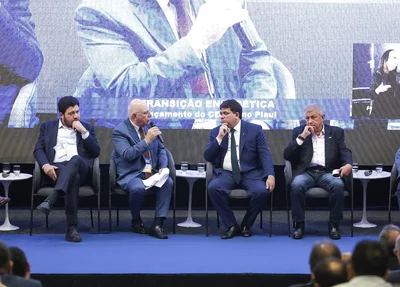 Autoridades no debate