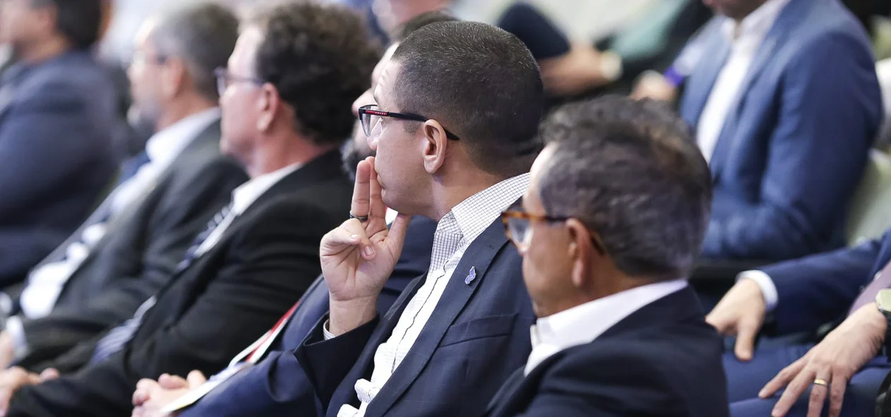 Autoridades presentes no evento