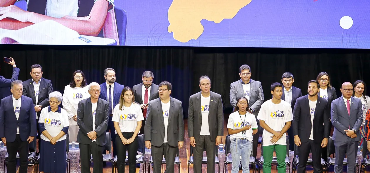 Autoridades presentes no evento
