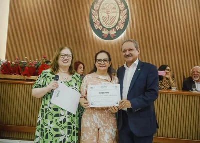 Betinha Brandão recebe homenagem por atuação de destaque na Política