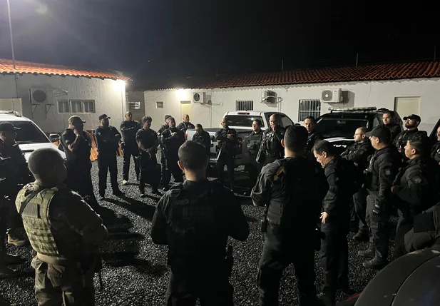 Briefing da operação do DRACO contra a GDE em Teresina