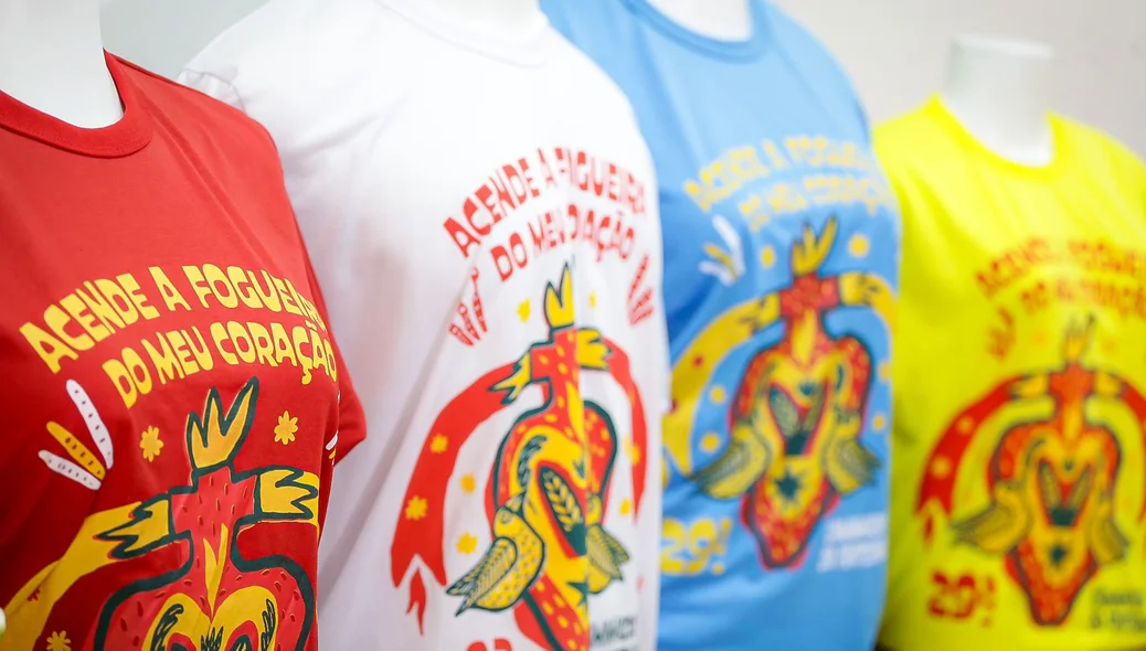 Camisas da caminhada da fraternidade