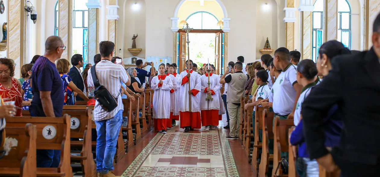 Celebração religiosa aconteceu na Catedral de Santo Antônio