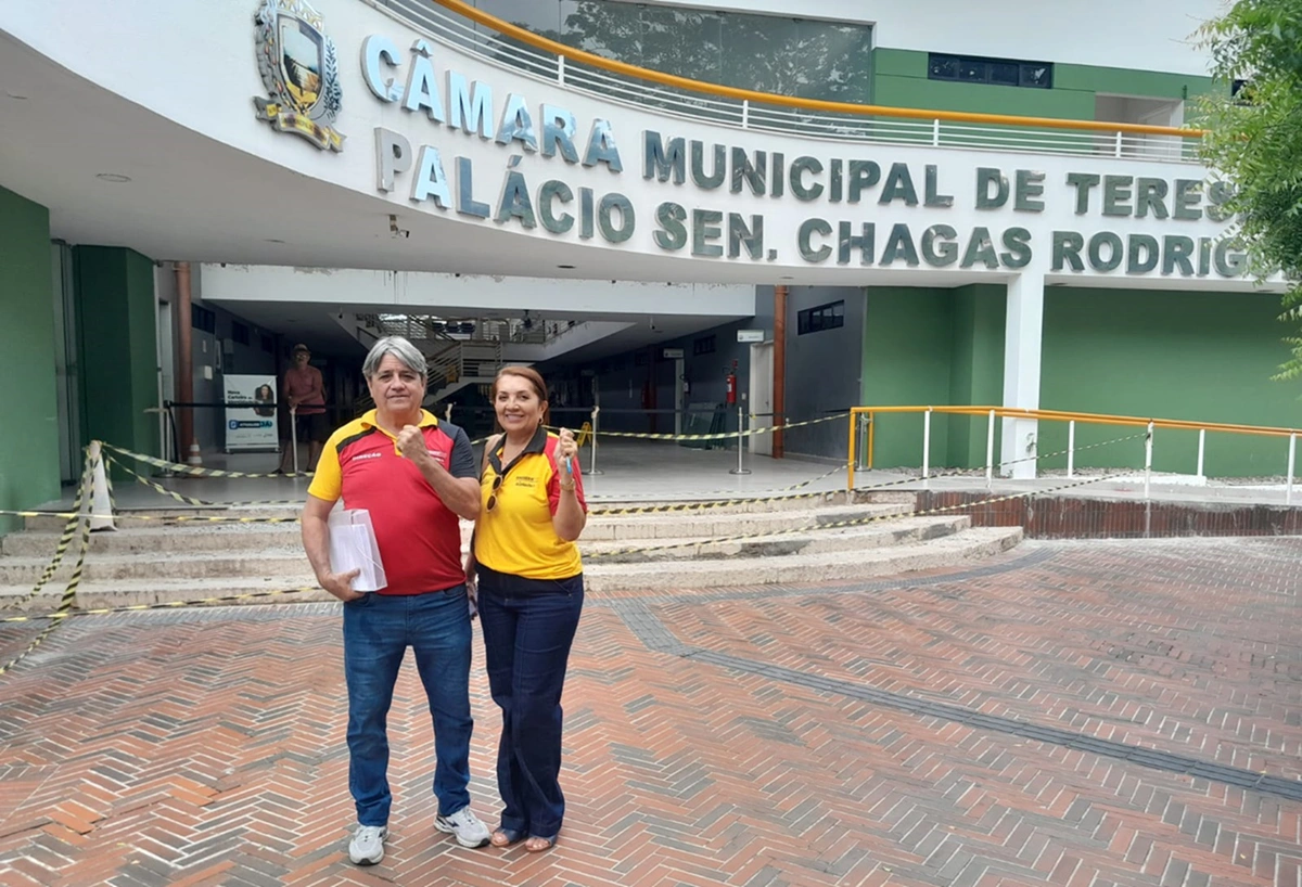 Cinésio Soares e Lucineide Soares, coordenadores-gerais do SINDSERM