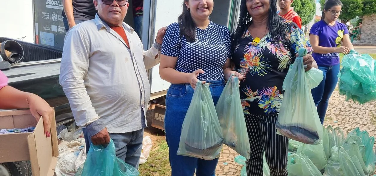 Colaboradores da prefeitura que se mobilizaram na ação