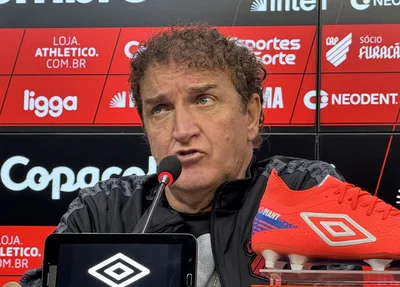 Cuca faz pronunciamento sobre caso de estupro