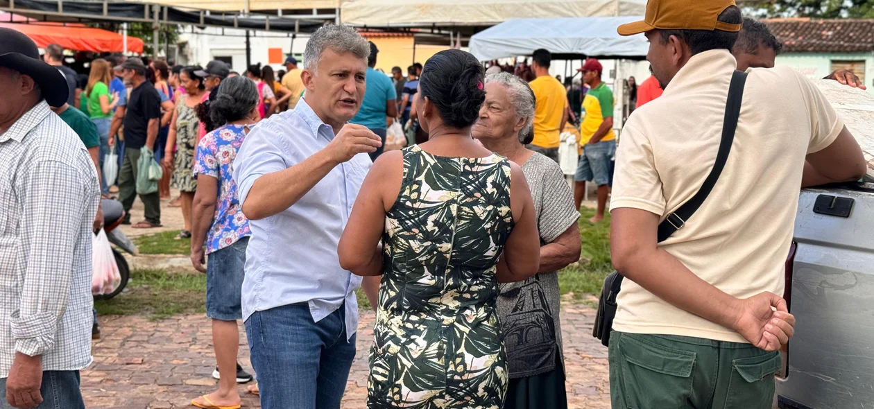 Diversidade de promoções e produtos estiveram disponíveis na Feira Municipal