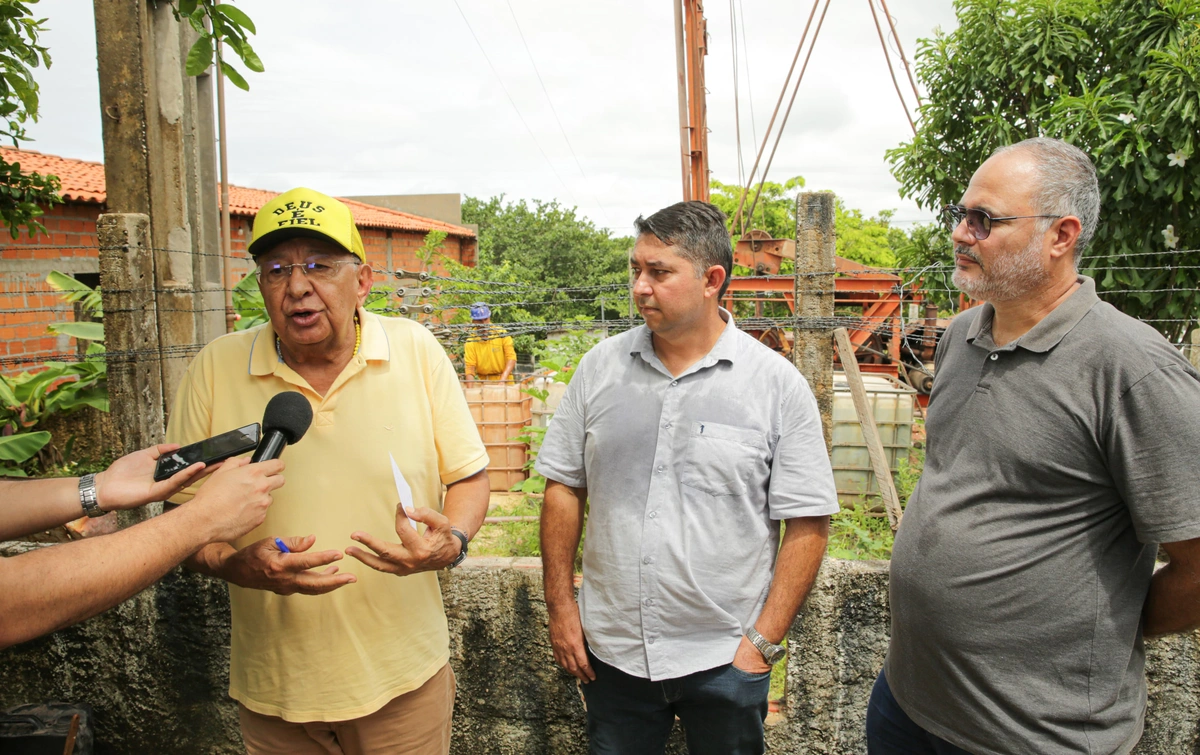 Dr. Pessoa visita obras