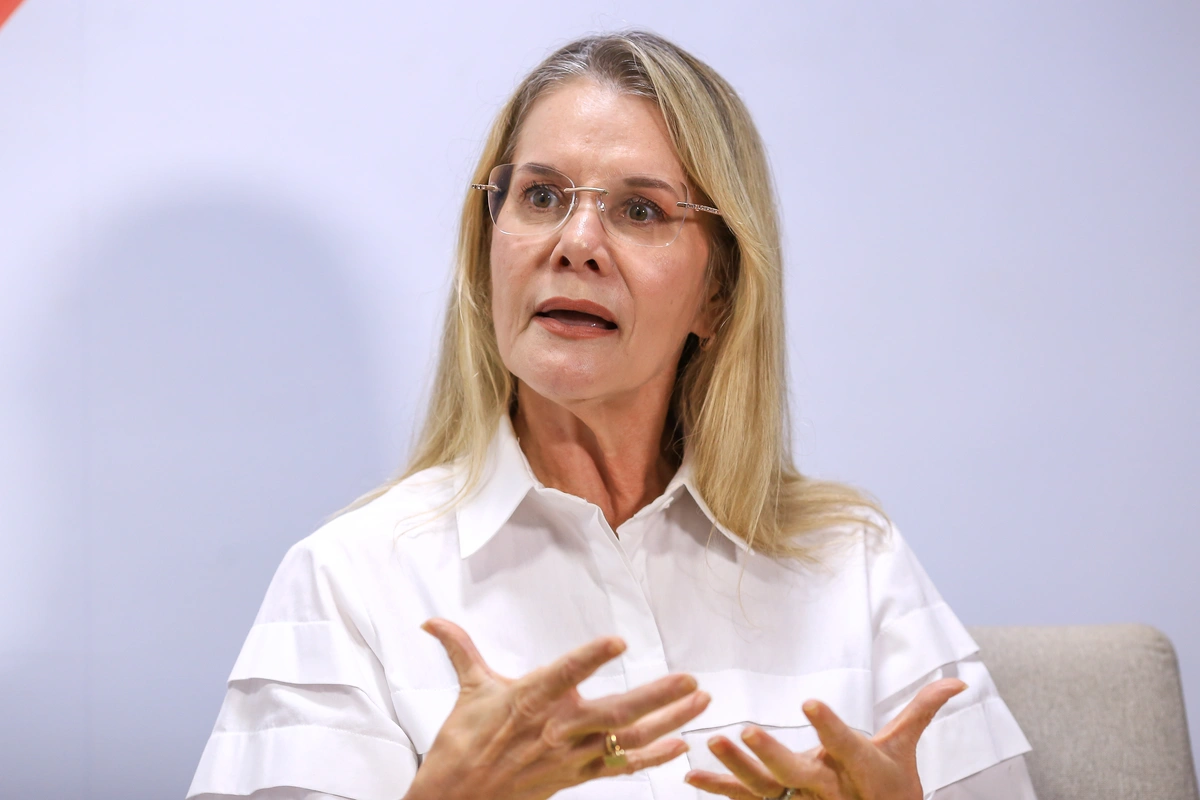 Dra. Ana Tecla