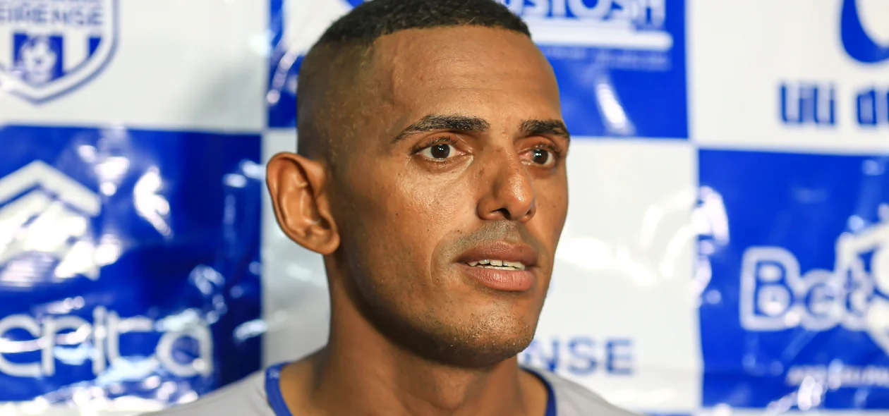 Du Santos, capitão do Oeirense