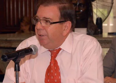 Edmundo González, candidato provisório da oposição a Maduro
