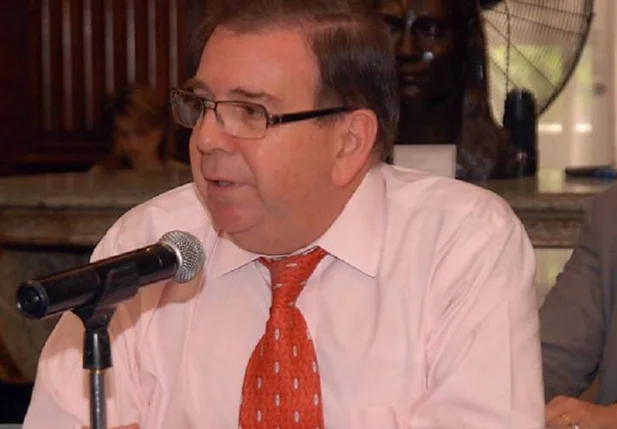 Edmundo González, candidato provisório da oposição a Maduro