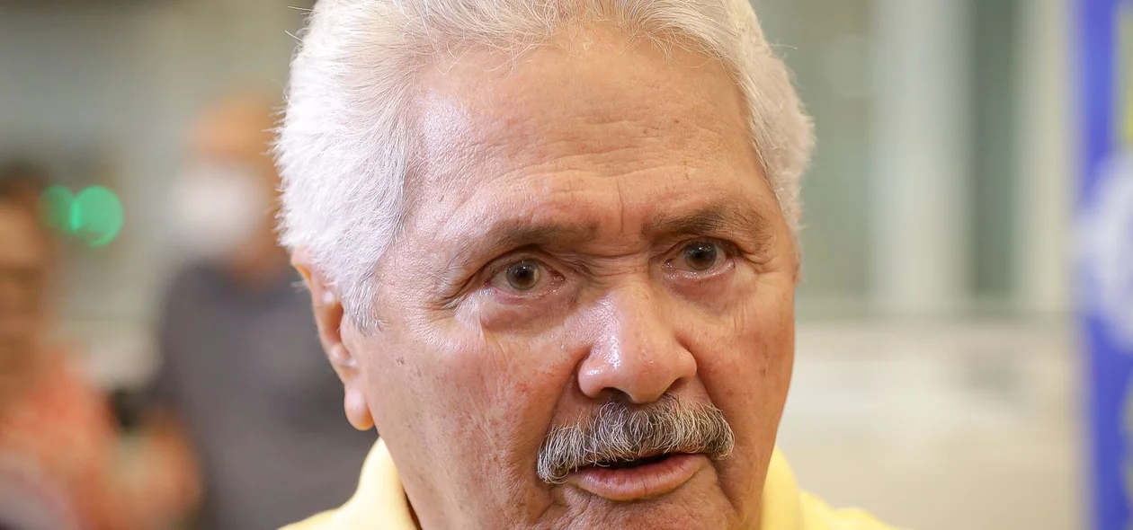 Elmano Férrer