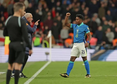 Endrick marcou seu primeiro gol pela Seleção Brasileira