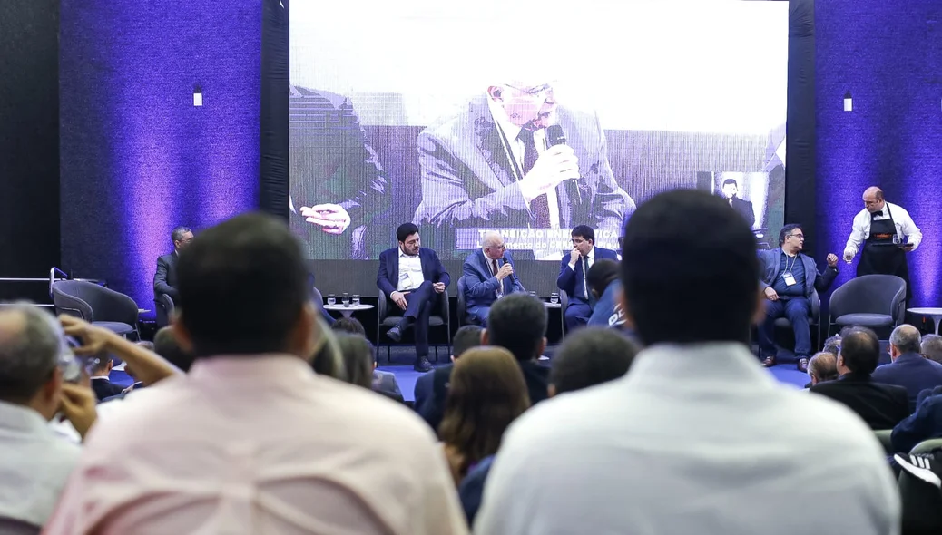 Evento no auditório da Fiepi