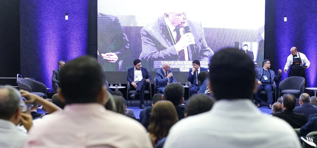 Evento no auditório da Fiepi