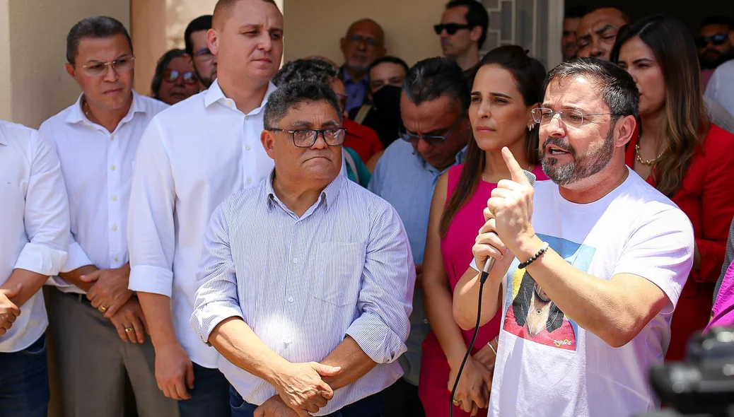 Fábio Novo discursando