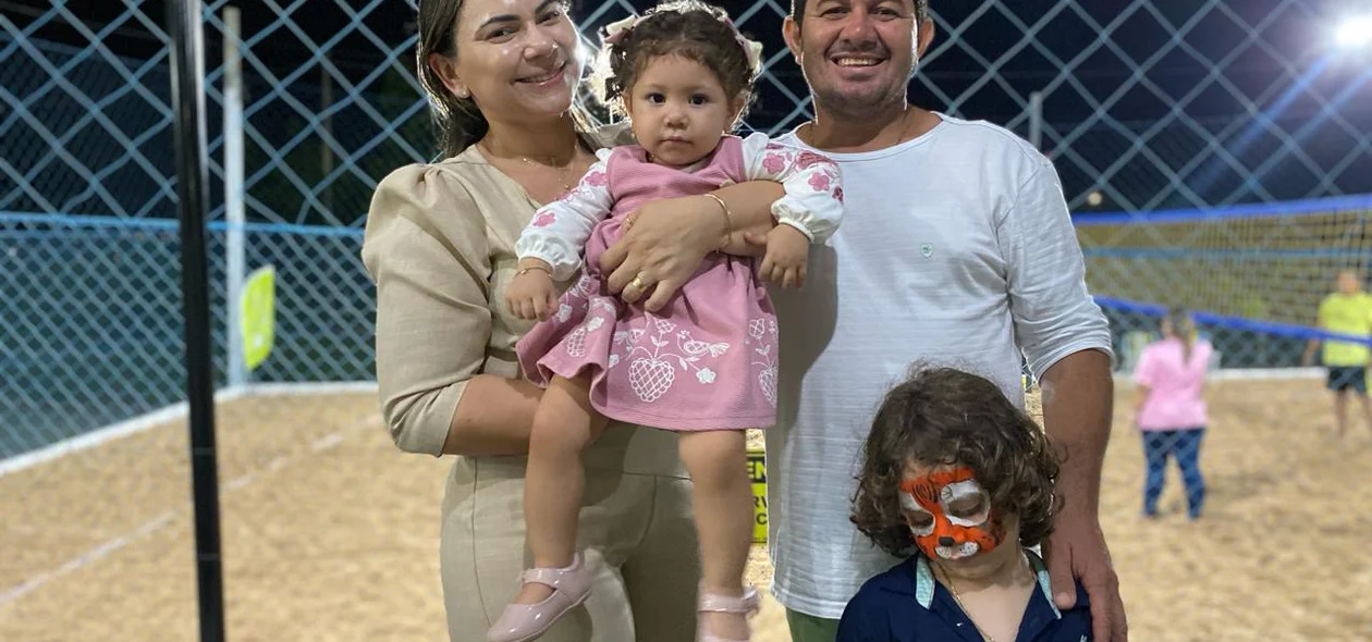 Família se divertindo na inauguração da Arena CF861