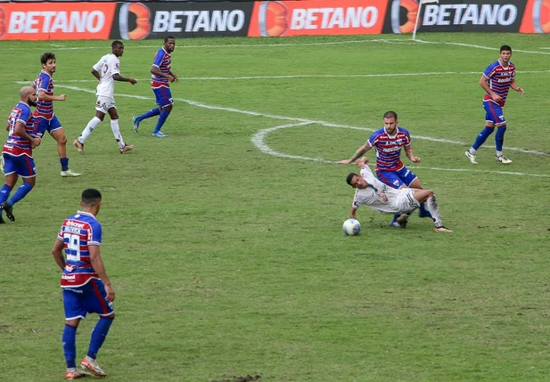 Fortaleza vence e elimina Fluminense-PI da Copa do Brasil