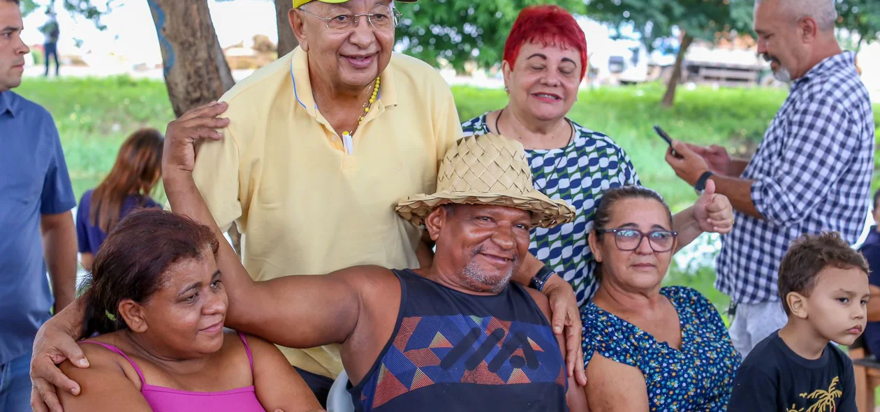 Funcionários da Eturb em ação