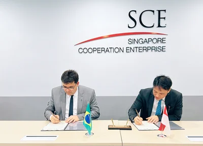Governador Rafael Fonteles assina acordo em Singapura