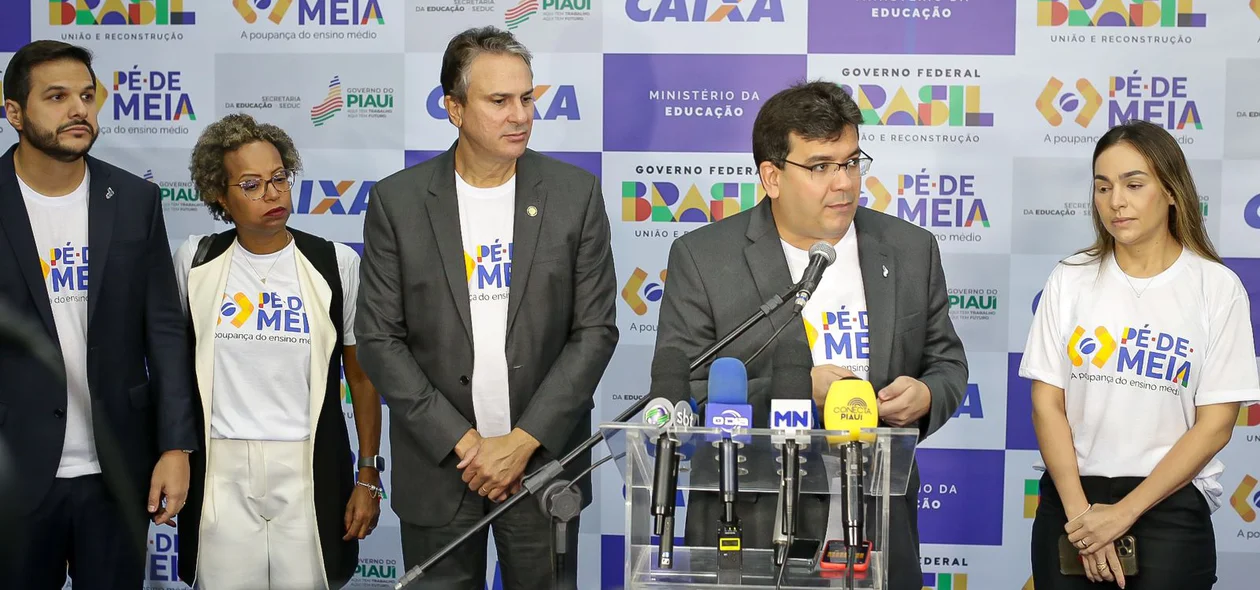 Governador Rafael Fonteles no discurso