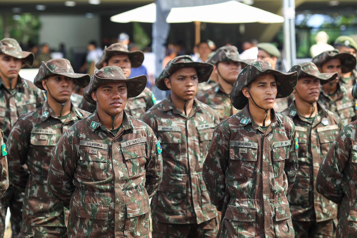 Homens do Exército Brasileiro