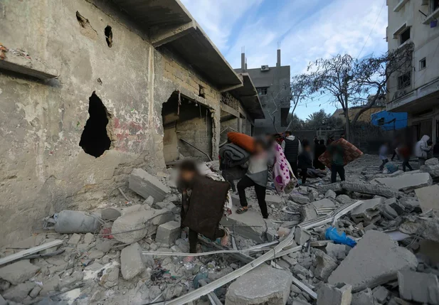 Israel bombardeia Faixa de Gaza em 10 de março de 2024