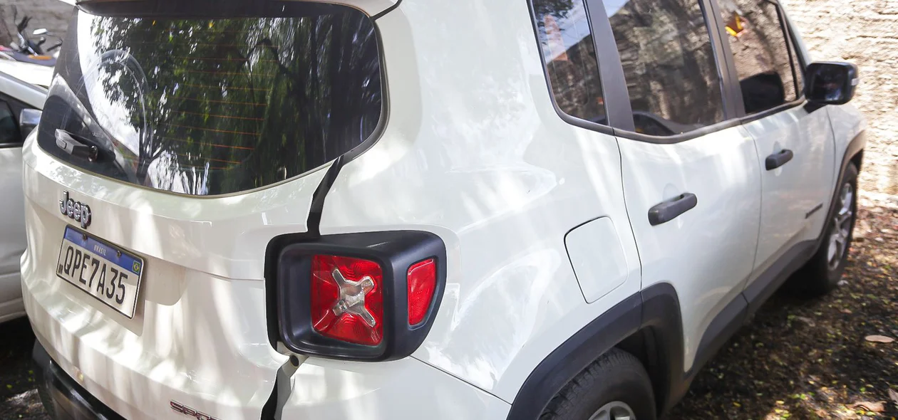 Jeep Renegade apreendido