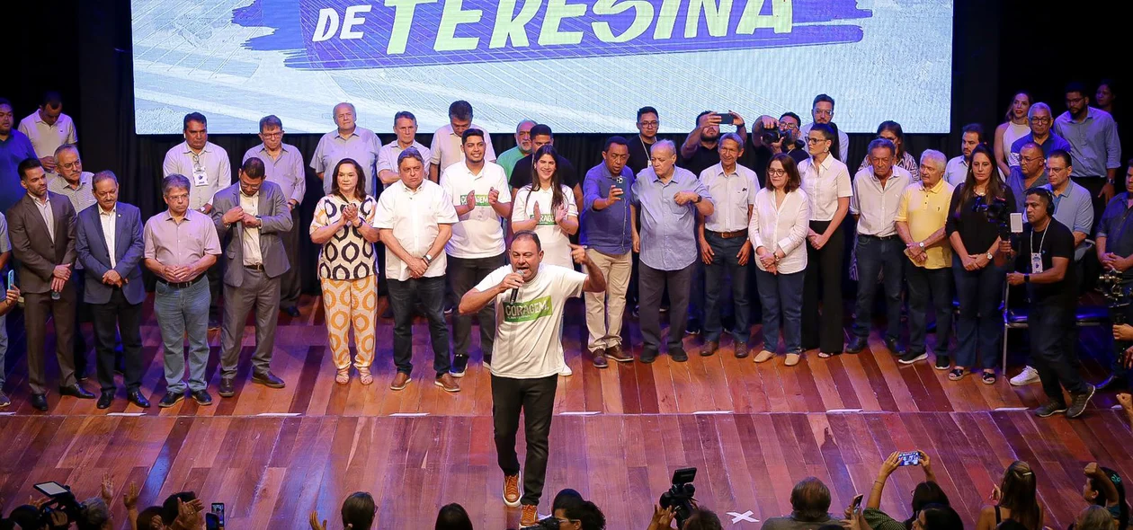 Jeová Alencar durante discurso