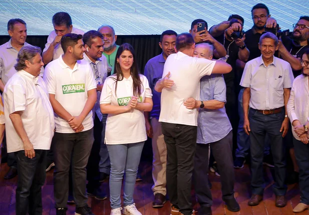 Jeová Alencar é oficializado vice de Sílvio Mendes