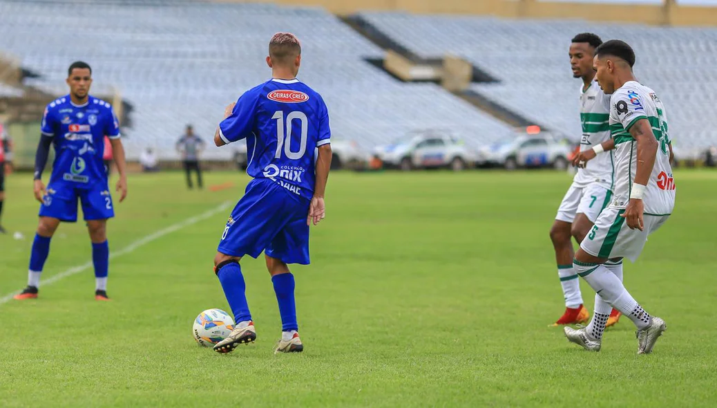 Jogadores do Altos e Oeirense
