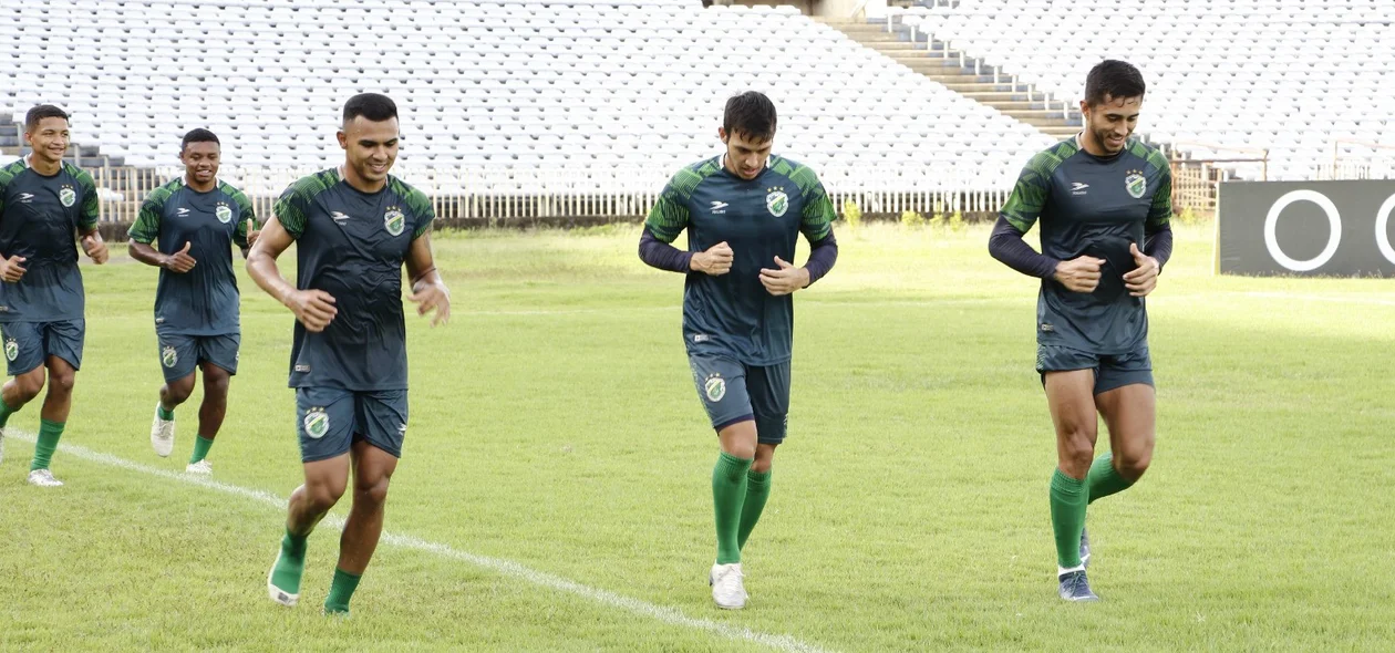 Jogadores titulares do Altos fizeram um trabalho regenerativo