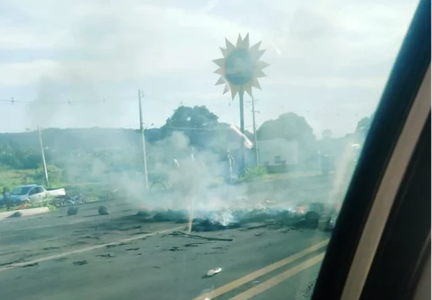 Manifestação na BR 343, em Altos