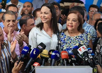 María Corina e Corina Yoris