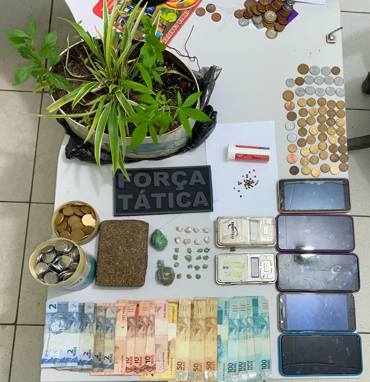 Material apreendido pela PM em Valença do Piauí