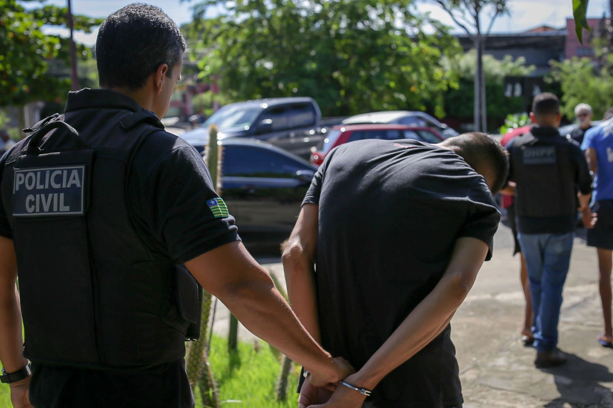Menor apreendido acusado de matar aluno dentro de escola