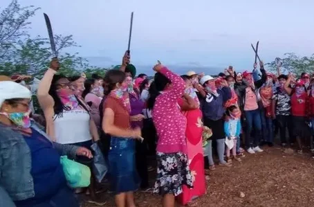 MST invade área da Codevasf na Bahia