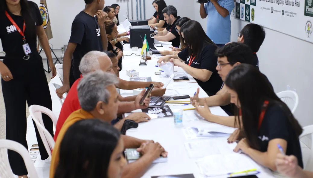 O delegado explicou como restituir o celular roubado
