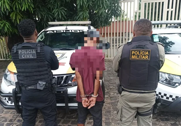 Onze pessoas são conduzidas e duas são presas durante Blitzen em Teresina