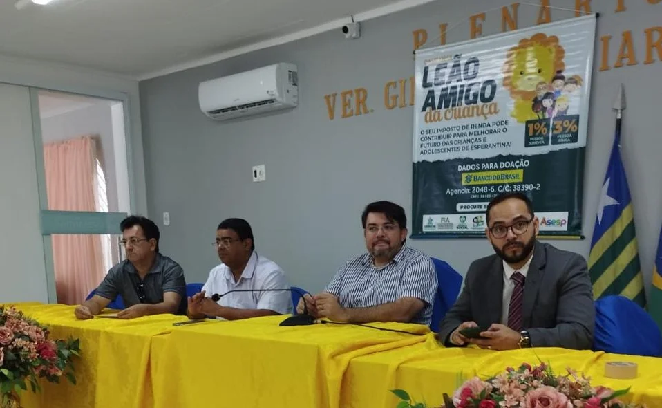 P lançamento ocorreu no plenário da Câmara Municipal de Vereadores