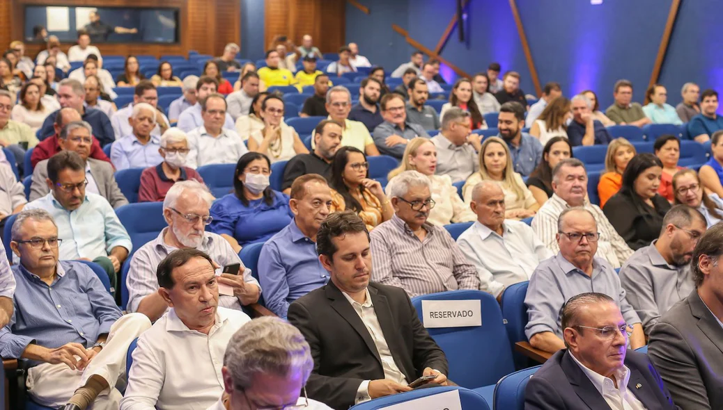 Palestra debateu os desafios de construir um "Centro Vivo"