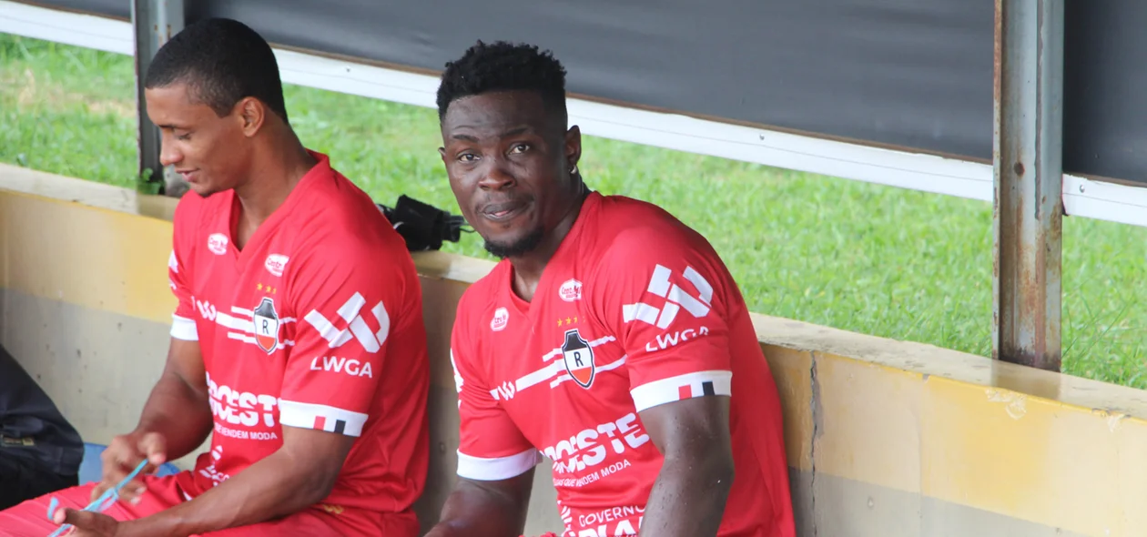 Paul Henry, novo reforço do River