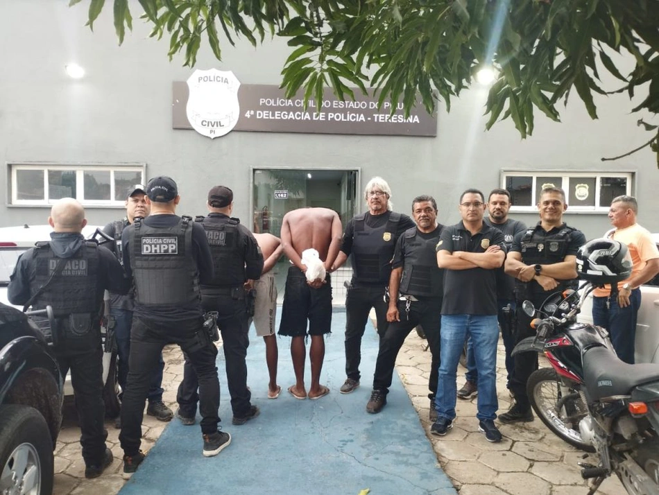 Polícia prende cinco pessoas durante operação em Teresina