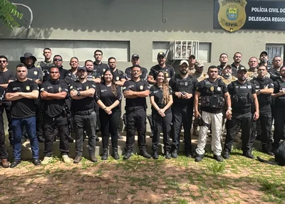 Policiais durante "Operação Laguna"