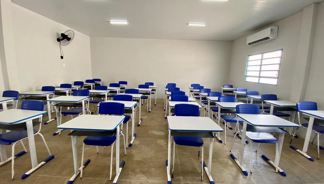 Prefeita Ivanária Sampaio entregou à comunidade uma instituição completamente renovada